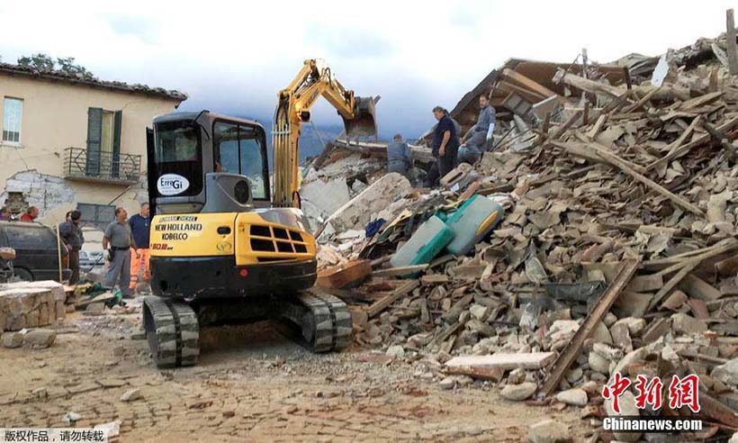 Forte terremoto atinge centro da Itália