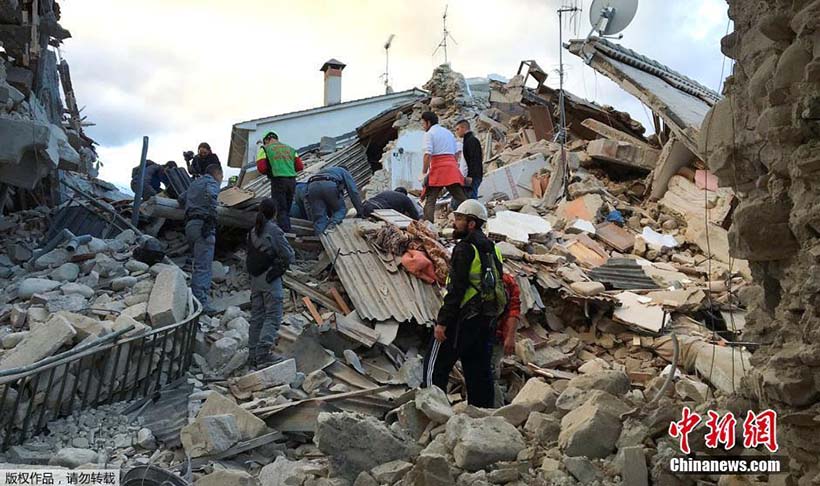 Número de mortos em terremoto na Itália aumenta para 159