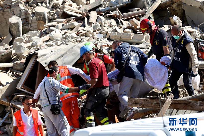 Forte terremoto no centro da Itália deixa pelo menos 247 mortos