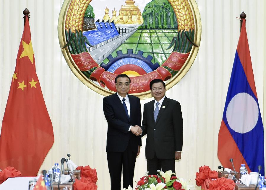 Premiê chinês pede promoção da parceria estratégica abrangente com Laos