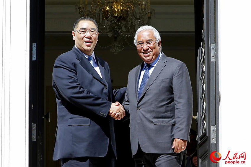 Chefe do executivo de Macau visita Portugal para incrementar cooperação económica e promoção da língua portuguesa