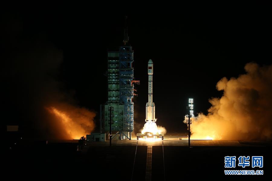 Laboratório espacial Tiangong-2 da China é lançado
