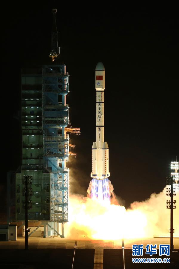 Laboratório espacial Tiangong-2 da China é lançado