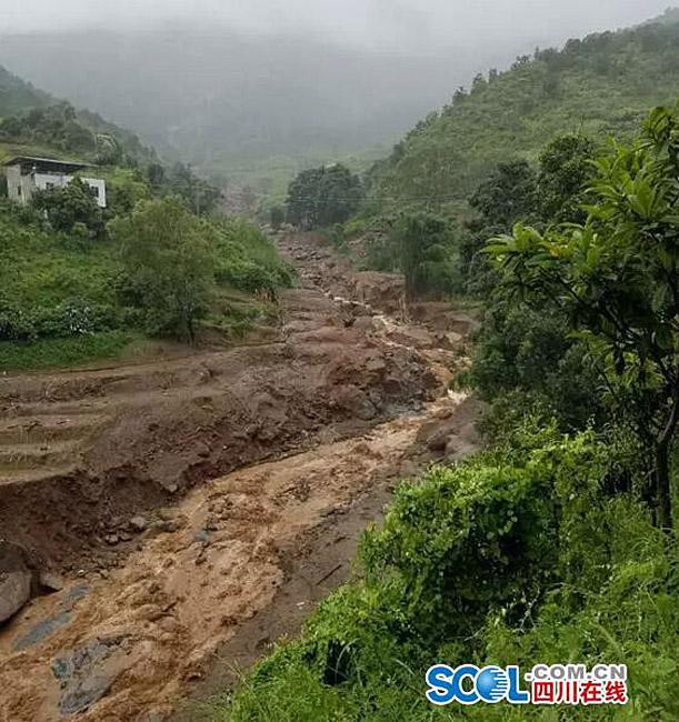 Chuvas fortes deixam 6 mortos e 11 desaparecidos em Sichuan