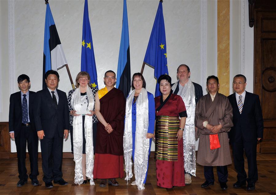 Delegação cultural tibetana da China impulsiona intercâmbios com Estônia