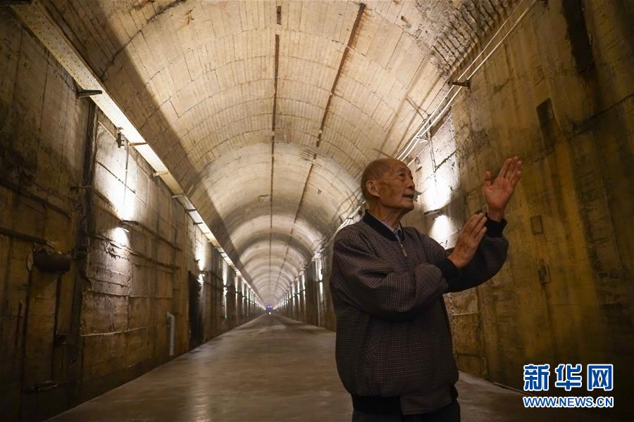 Local de produção subterrâneo de armas nucleares recebe turistas após reforma em Chongqing