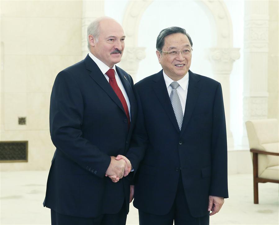 China e Belarus prometem parceria estratégica e integral mais estreita