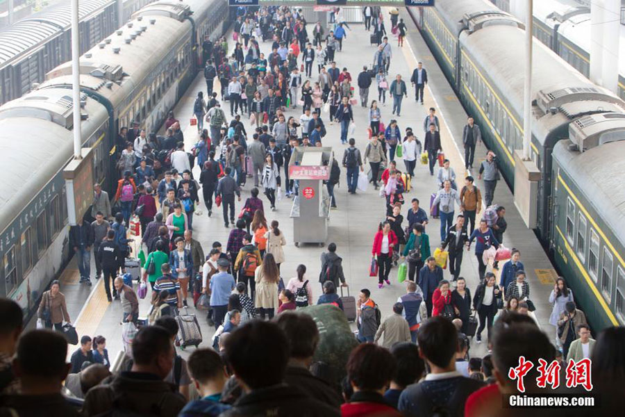 Chineses deslocam-se em massa durante semana de férias do Dia Nacional da China