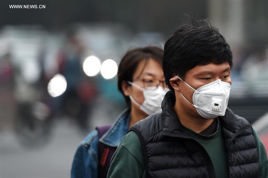 Beijing emite alerta amarelo de poluição
