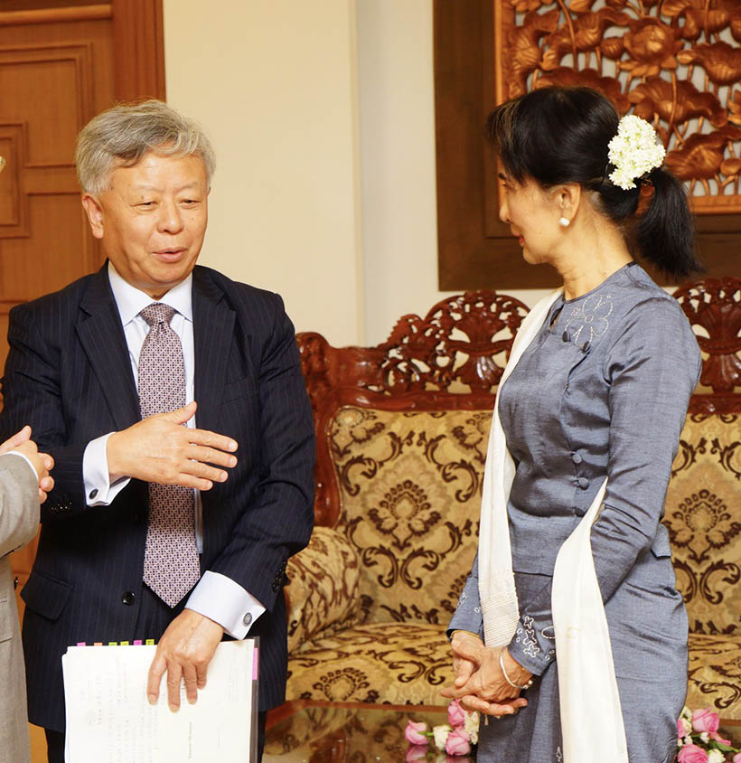 BAII garante apoio à construção de infraestruturas no Mianmar