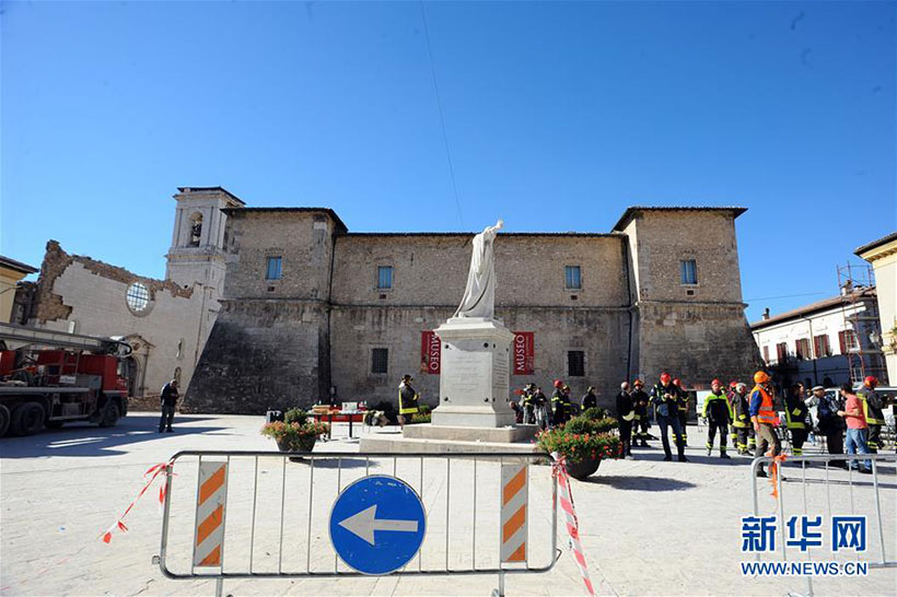 Terremoto de 6,5 graus de magnitude atinge Itália