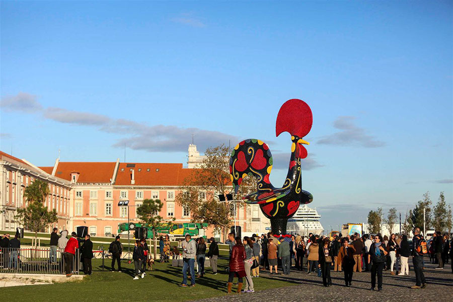 China é o próximo destino do “Pop Galo”, o novo e gigante Galo de Barcelos