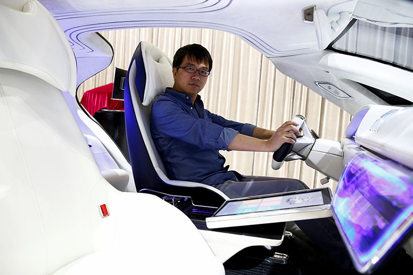 Startup chinesa de automóveis elétricos aponta ao público jovem de Beijing, Shanghai e Shenzhen