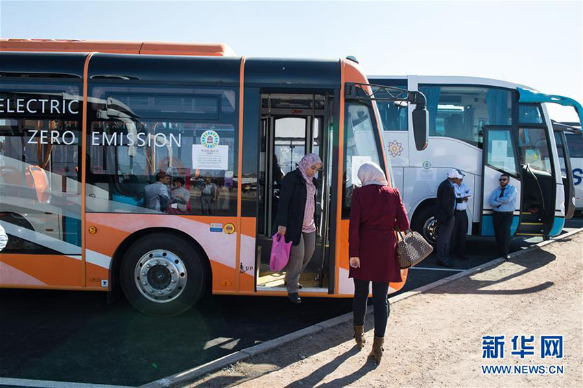 Ônibus elétricos em destaque durante a COP22