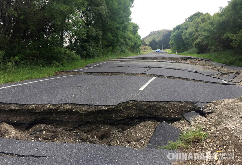 Terremoto na Nova Zelândia provoca dois mortos e aviso de tsunami