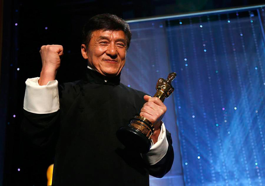 Ator chinês Jackie Chan vence Oscar Honorário