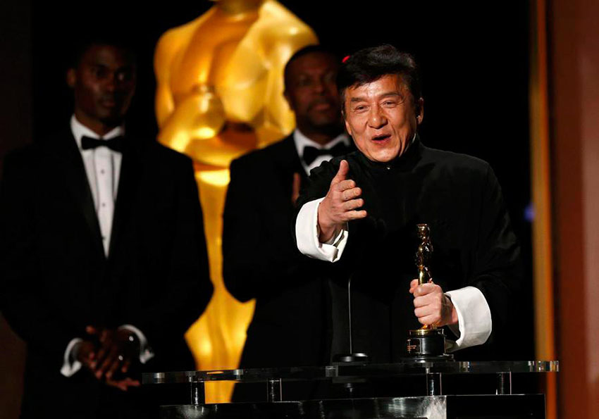 Ator chinês Jackie Chan vence Oscar Honorário