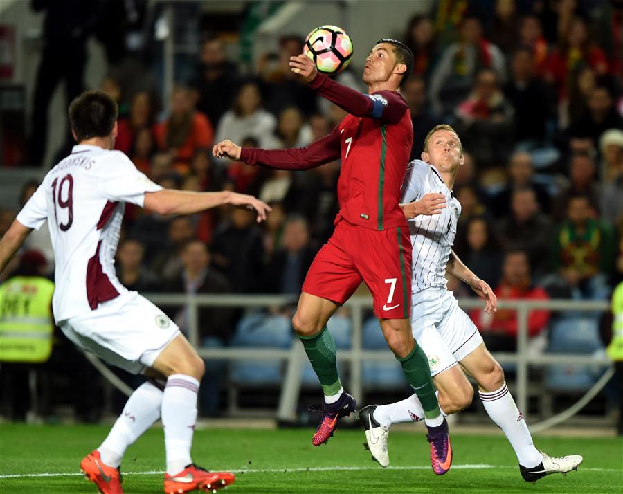 Eliminatórias para Copa do Mundo FIFA de 2018: Portugal vence Letônia por 4 a 1