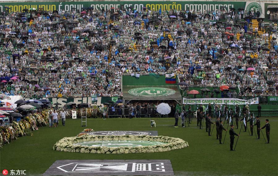 Brasil presta última homenagem aos jogadores e técnicos do Chapecoense