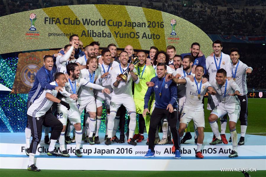 Hat-trick de Ronaldo garante vitória do Real Madrid na Copa do Mundo de Clubes