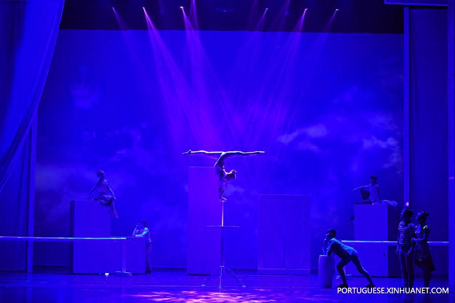Luoyang realiza 3º Festival de Arte Acrobática da China