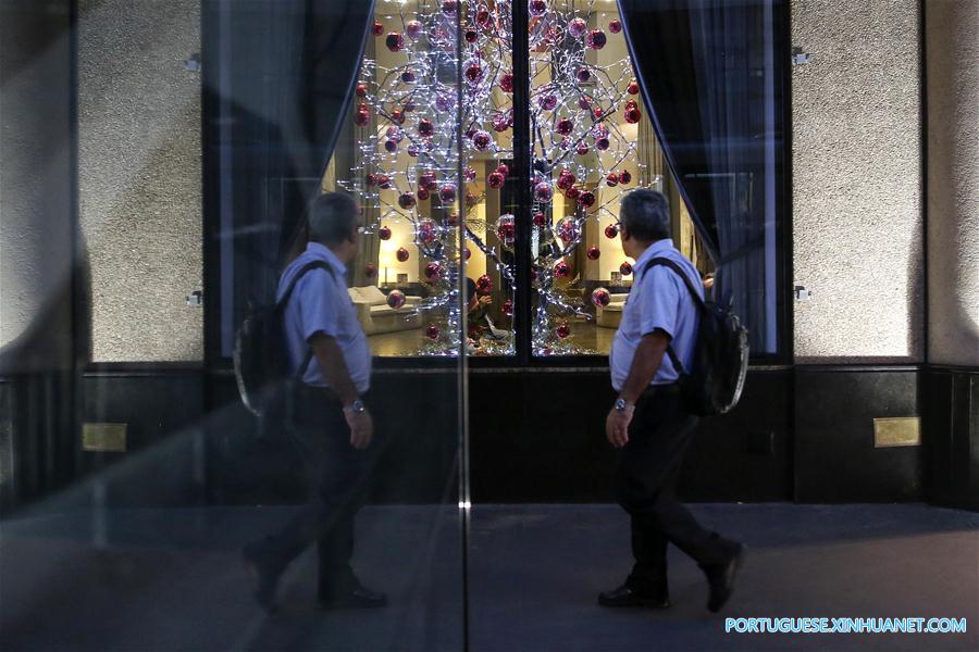 Decorações de Natal na avenida Paulista em São Paulo