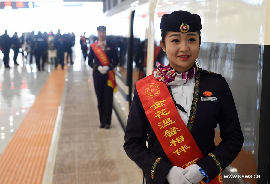 Seção de Guiyang a Kunming da ferrovia Shanghai-Kunming estará em pleno funcionamento