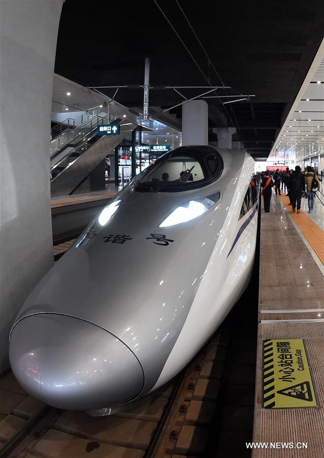 Seção de Guiyang a Kunming da ferrovia Shanghai-Kunming estará em pleno funcionamento