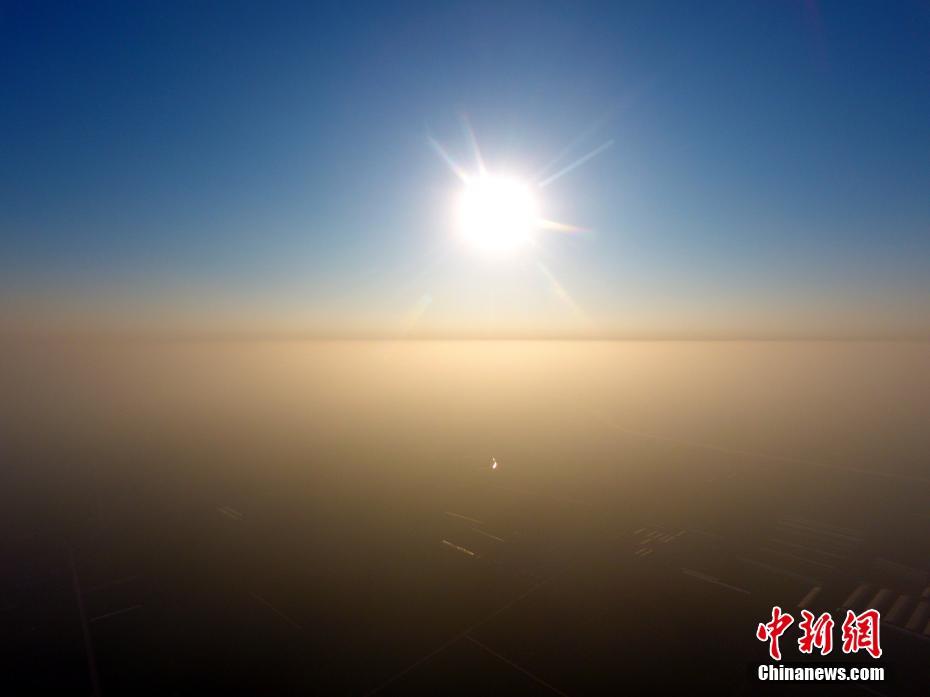 Linha “fronteiriça” entre o céu azul e o smog