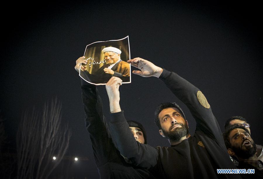 Ex-presidente do Irã morre aos 82 anos