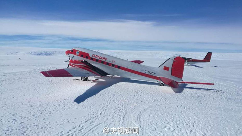 Primeira aeronave de asa fixa da China aterra com sucesso no ponto mais alto do Pólo Sul