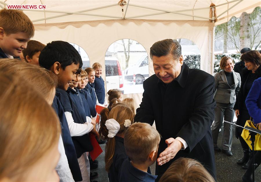 Xi Jinping enaltece parceria entre a China e a Suíça