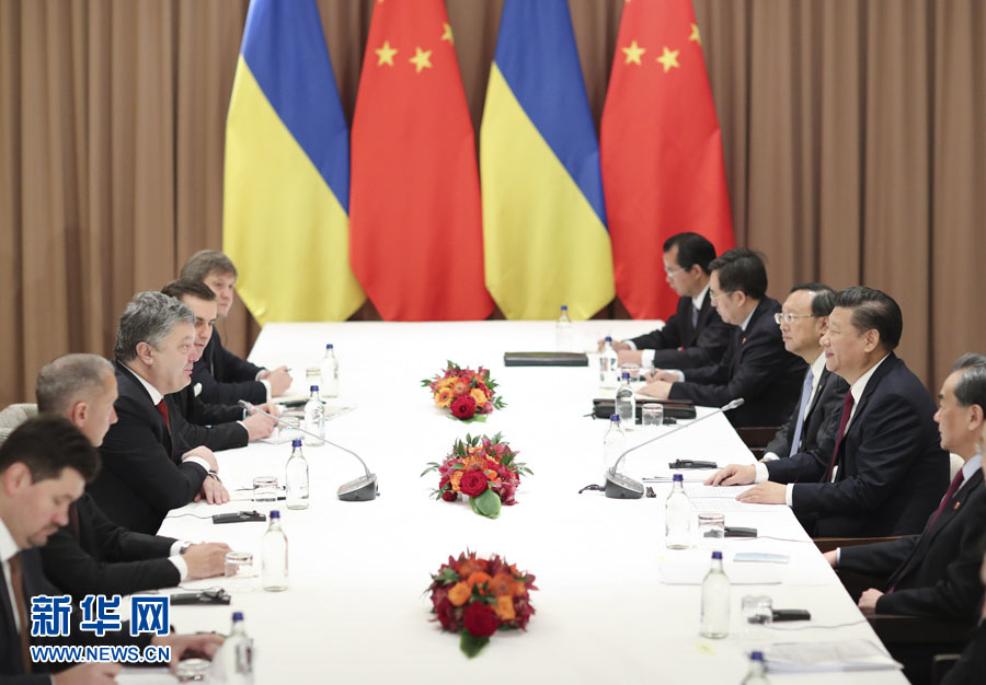 Presidente chinês: China terá papel construtivo em solução política da crise da Ucrânia