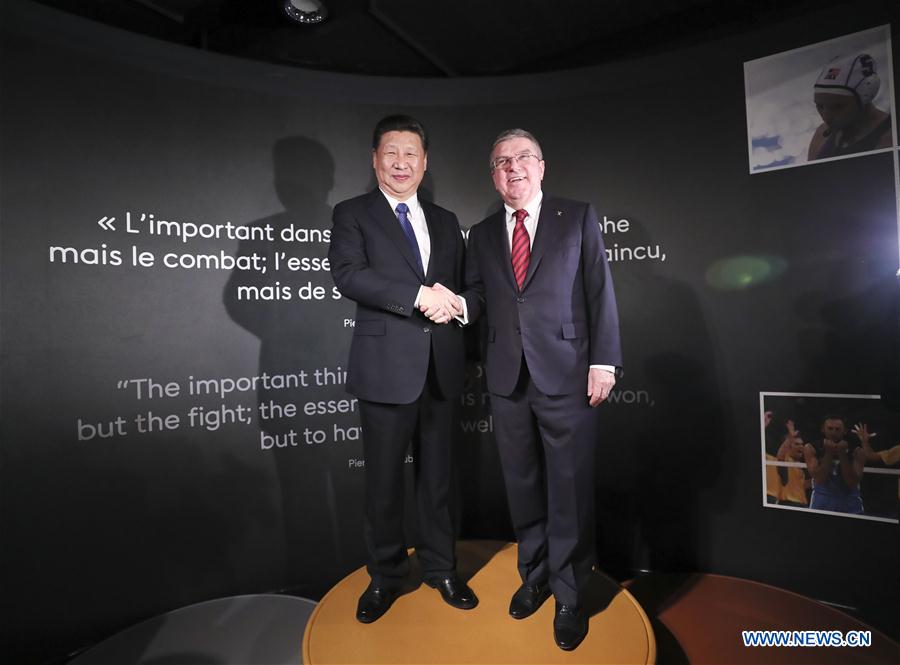 Presidente chinês reúne-se com presidente do COI