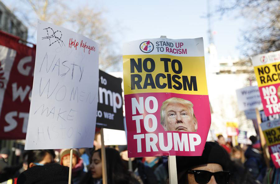 Mais de 1 milhão de pessoas participaram na “Marcha das Mulheres” contra Trump