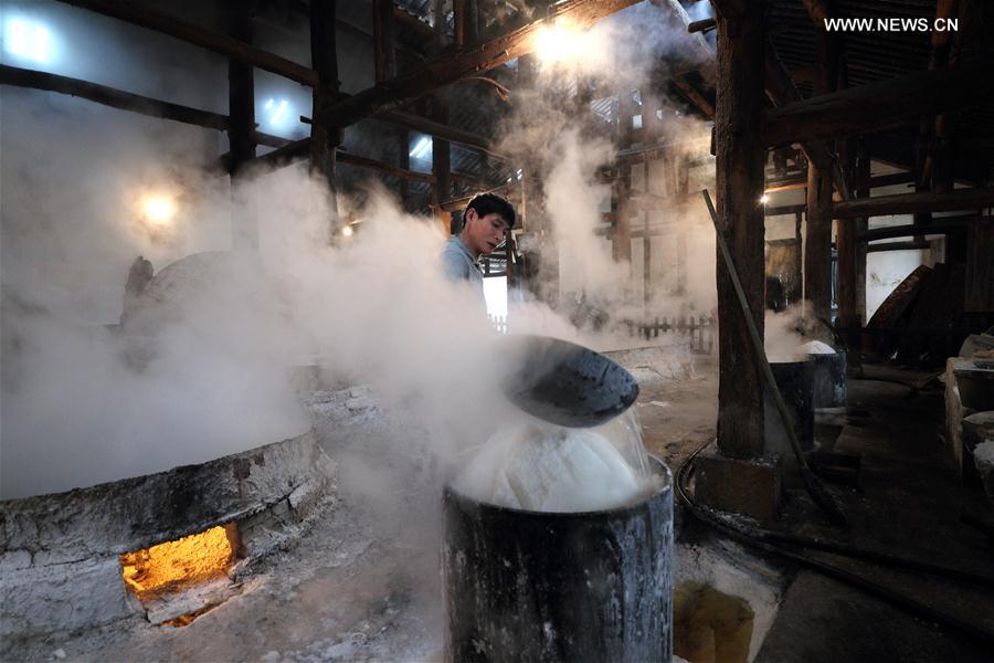 Mais antigo poço de sal do mundo restaurado no sudoeste da China