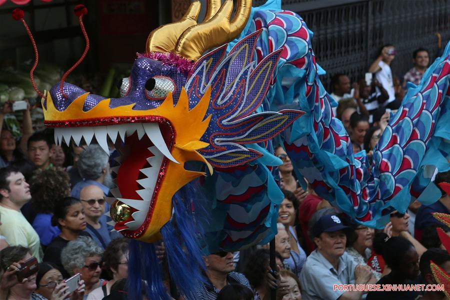 Dança do dragão e do leão celebra o Ano Novo Lunar chinês em São Paulo