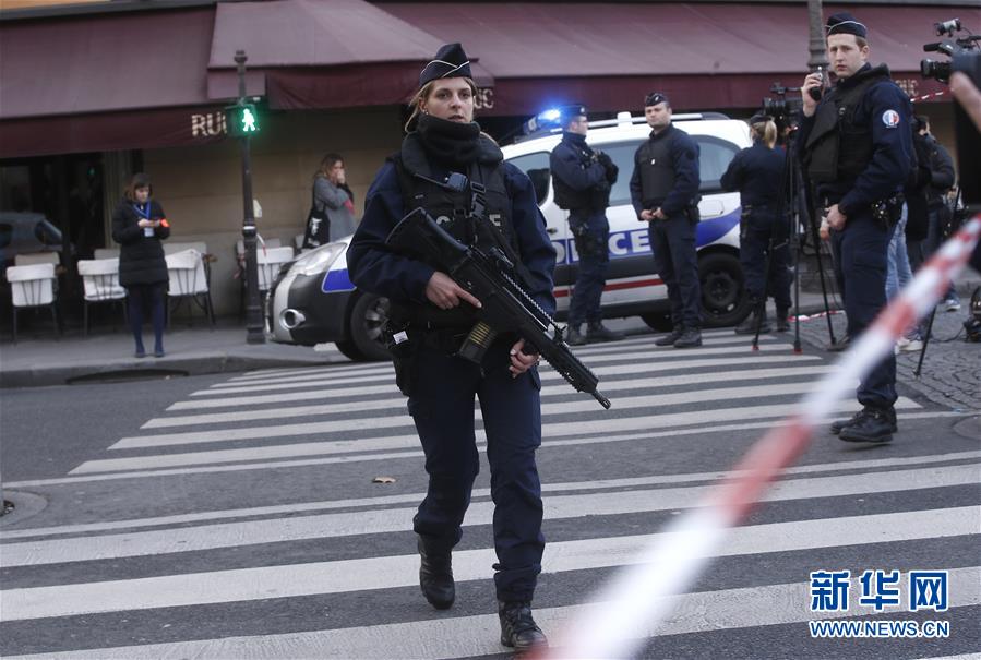 Autoridades parisienses indicam que suspeito do ataque no Louvre é de nacionalidade egípcia