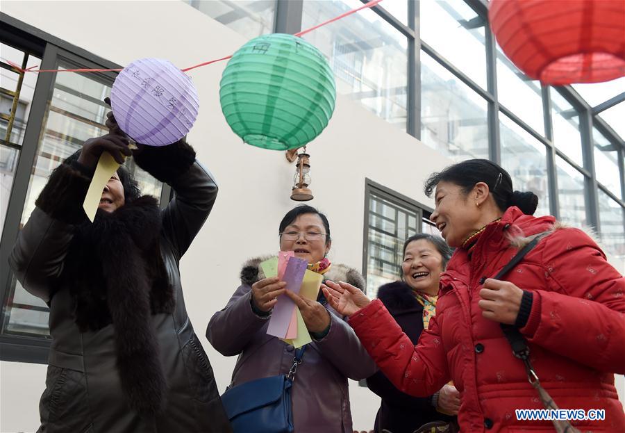 Festival de Lanternas celebrado na China