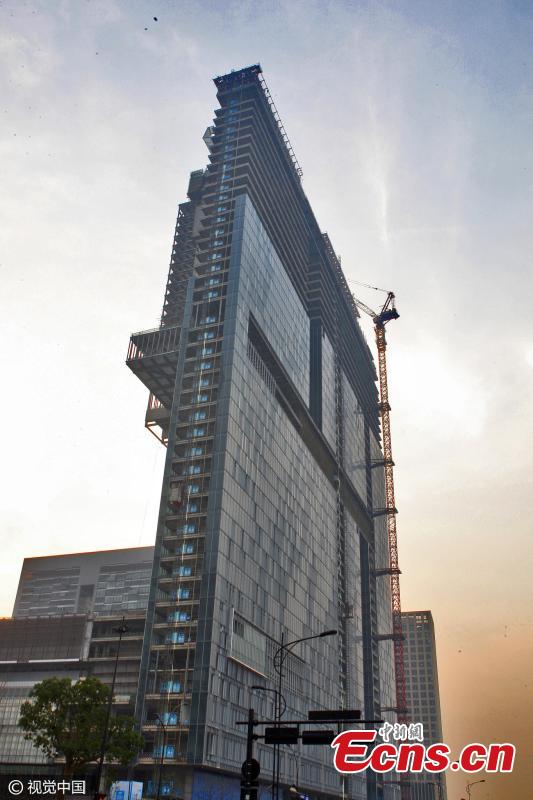 Arranha-céus de 50 andares erigido em Hangzhou