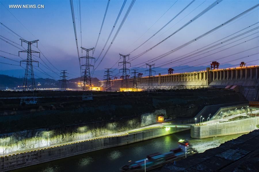 Projeto das Três Gargantas gera 1 trilhão kwh de eletricidade