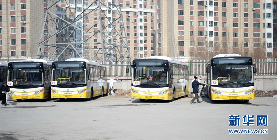 Primeira série de ônibus elétricos circula de forma estável em Harbin