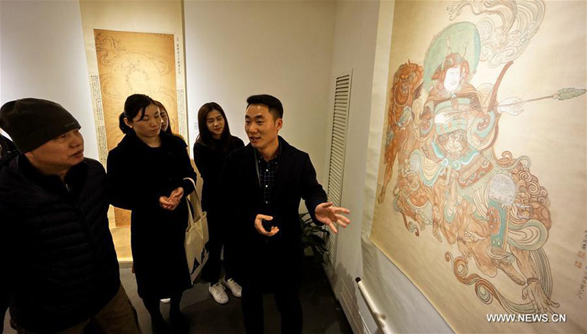 Exibição “A Rota da Seda: Reflexão de uma Aprendizagem Mútua” é realizada em Beijing