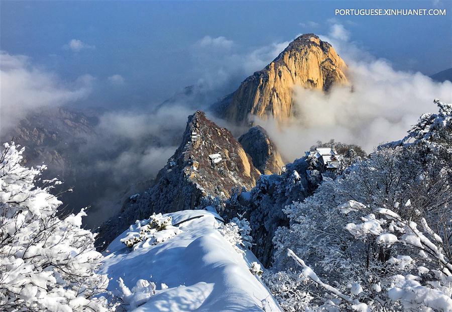 Cenário da Montanha Huashan em Shaanxi