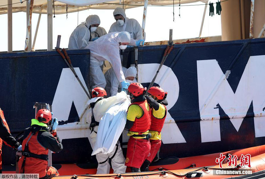 ONG teme que 240 migrantes tenham morrido no Mediterrâneo