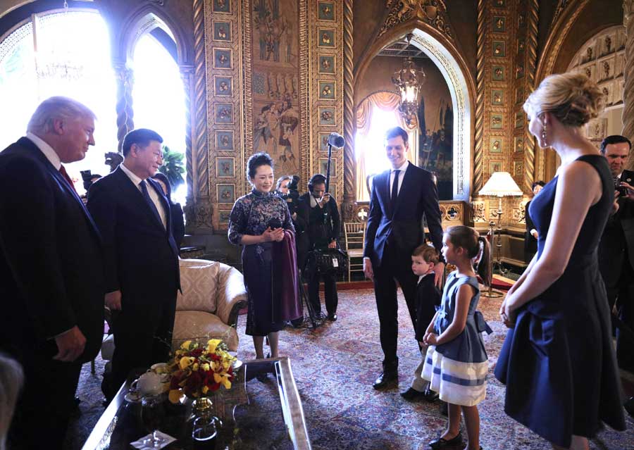 Trump recebe presidente chinês na residência de Mar-a-Lago