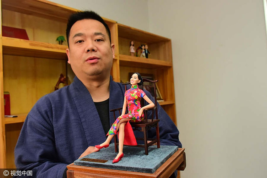 Artista folclórico de Zhengzhou dá continuidade a arte local
