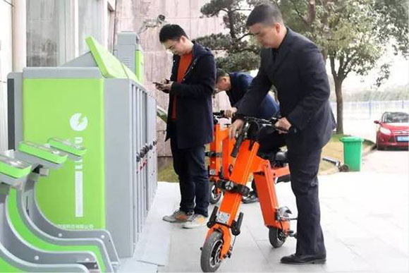 Bicicletas dobráveis elétricas entram na moda das bicicletas compartilhadas na China