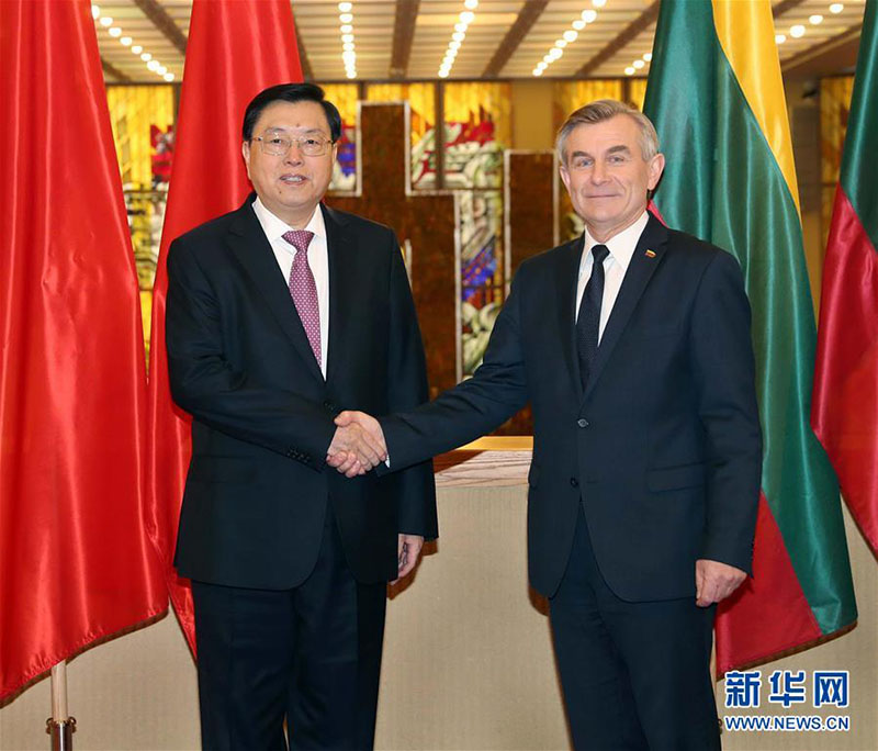 China e Lituânia concordam em construir laços mais fortes