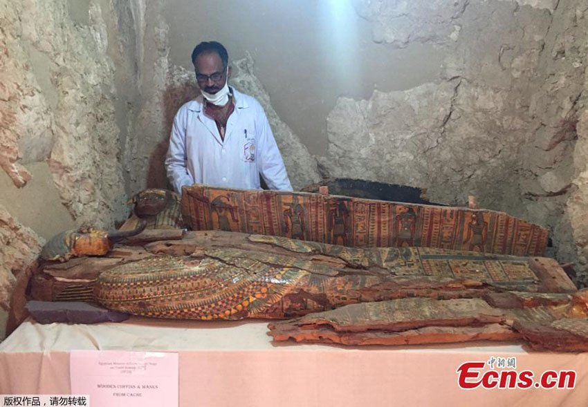 Egito: Múmias descobertas em túmulo com 3.500 anos